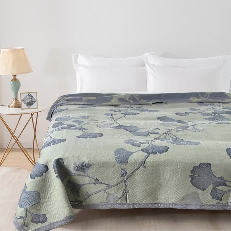 Reversible Ginkgo Leaf Quilt – Cotton & Soybean Gauze – Lightweight