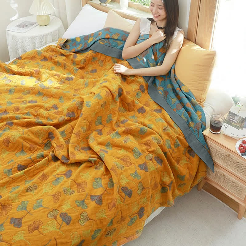 Ginkgo Leaf Reversible Quilt – 6-Layer Cotton & Soy Fiber – Decorative & Breathable Bedding