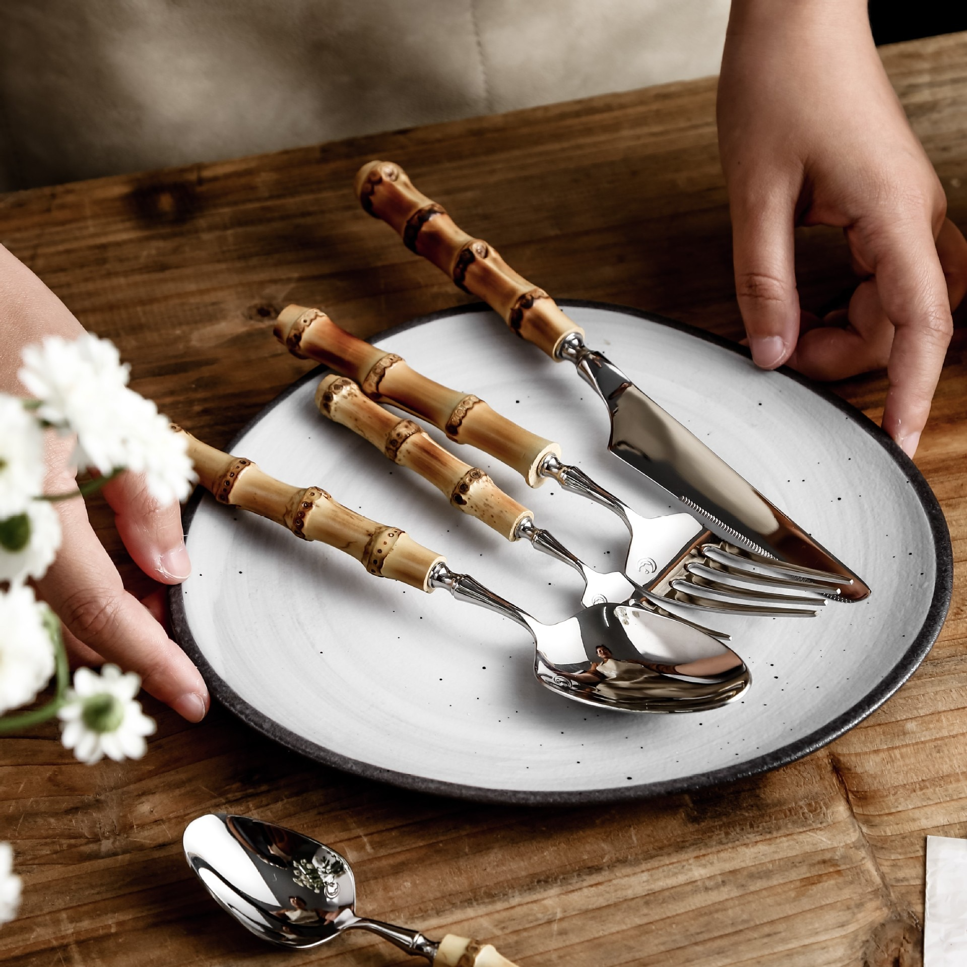 Cutlery Set | Stainless Steel & Bamboo | Bamboo Accents | Elegant Dining