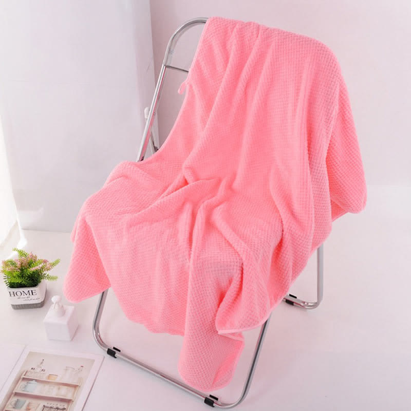 Bath Towel | Soft Fabric | Textured Surface & Rounded Corners | Bathroom Essential