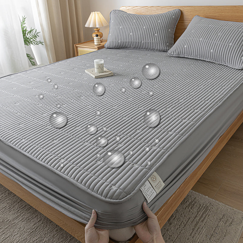 Mattress Protector | Quilted Fabric & Waterproof Layer | Quilted Texture | Bedroom Use
