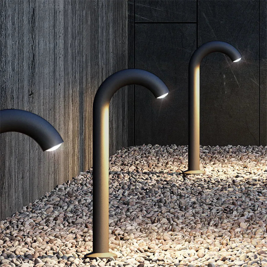 Minimalist IP68 Waterproof Aluminum Courtyard Light with 50,000-Hour LED Lifespan