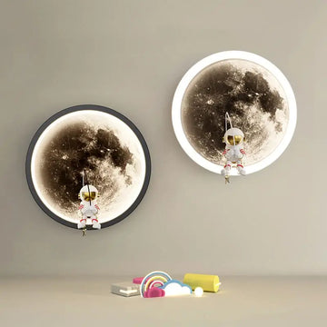 LED Moon Wall Lamp with 3D Astronaut – Modern Space-Inspired Decorative Light