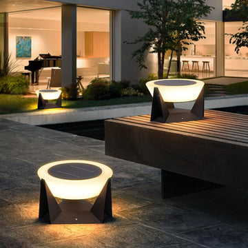 Solar-Powered Geometric Outdoor Garden Light - Sleek Modern Design