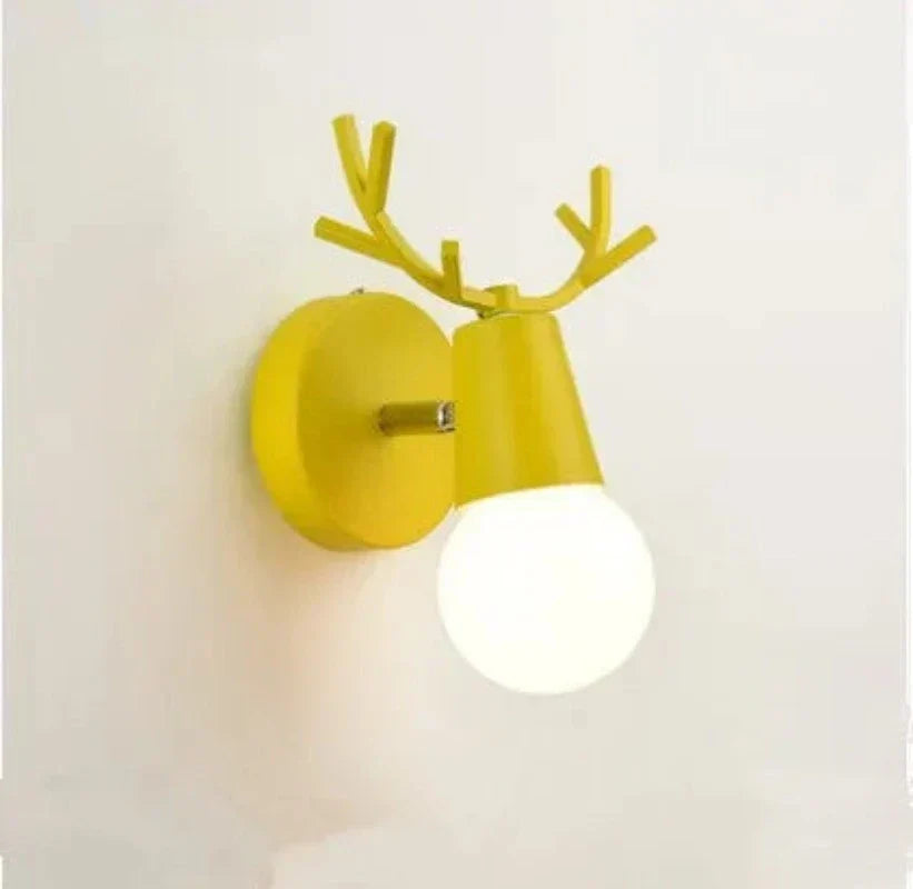 Modern Antler Wall Light – Nature-Inspired Resin & Metal Sconce with Matte Finish
