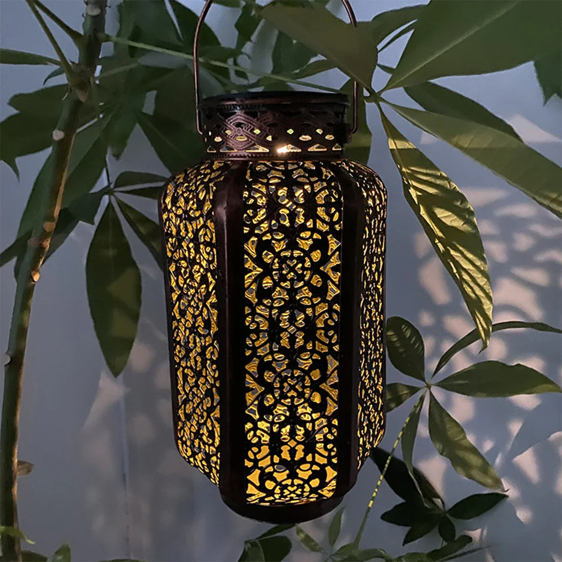 Moroccan-Style Iron Solar Lantern - Outdoor Decorative Hanging Light