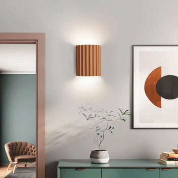 Modern Resin Wall Sconce – Ribbed LED Light for Living Room & Hallway