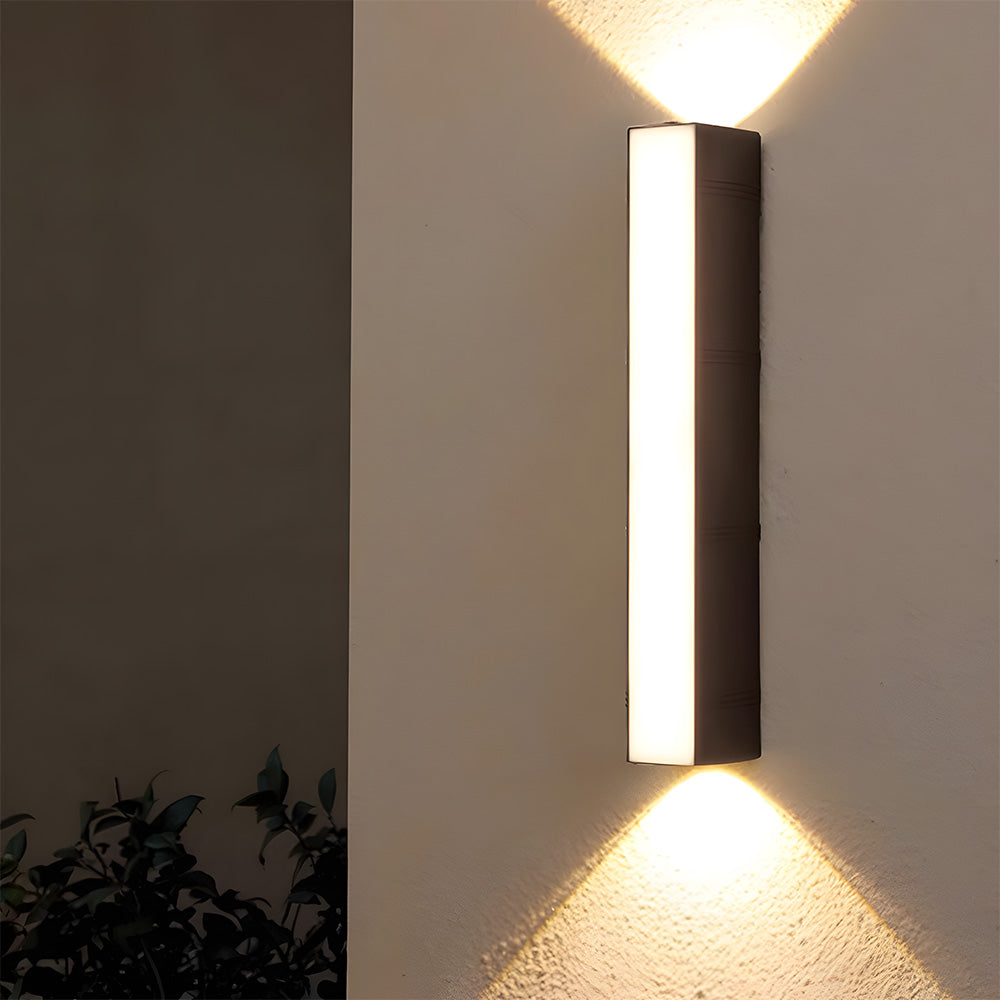 Modern LED Outdoor Wall Light – Slim Waterproof Bi-Directional Up & Down Sconce