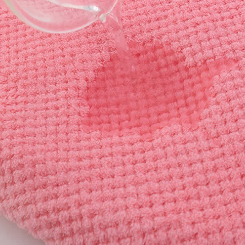 Bath Towel | Soft Fabric | Textured Surface & Rounded Corners | Bathroom Essential