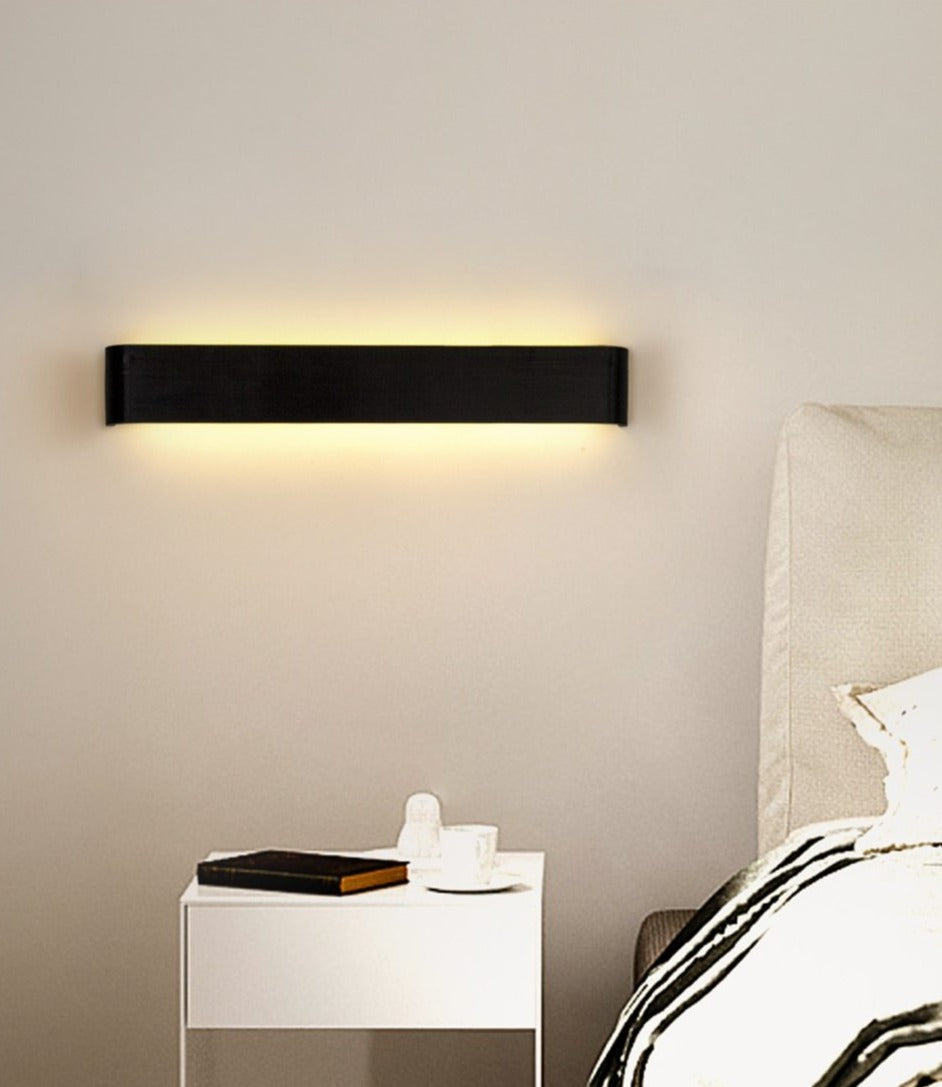 Modern LED Wall Light – Sleek Aluminium Sconce for Ambient Home Lighting